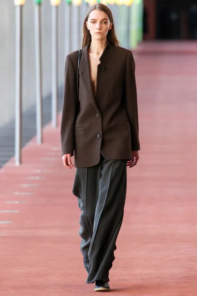 Look 20